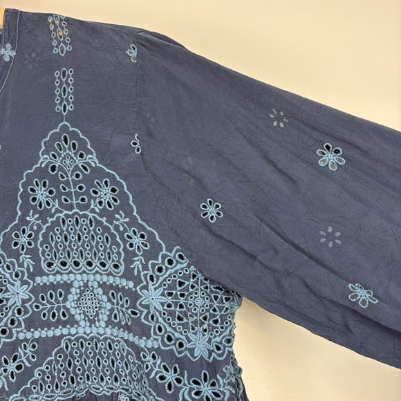 Johnny Was Floral Embroidered Henley Tunic Top Bohemian Blue Sz S Eyelet - Picture 4 of 10